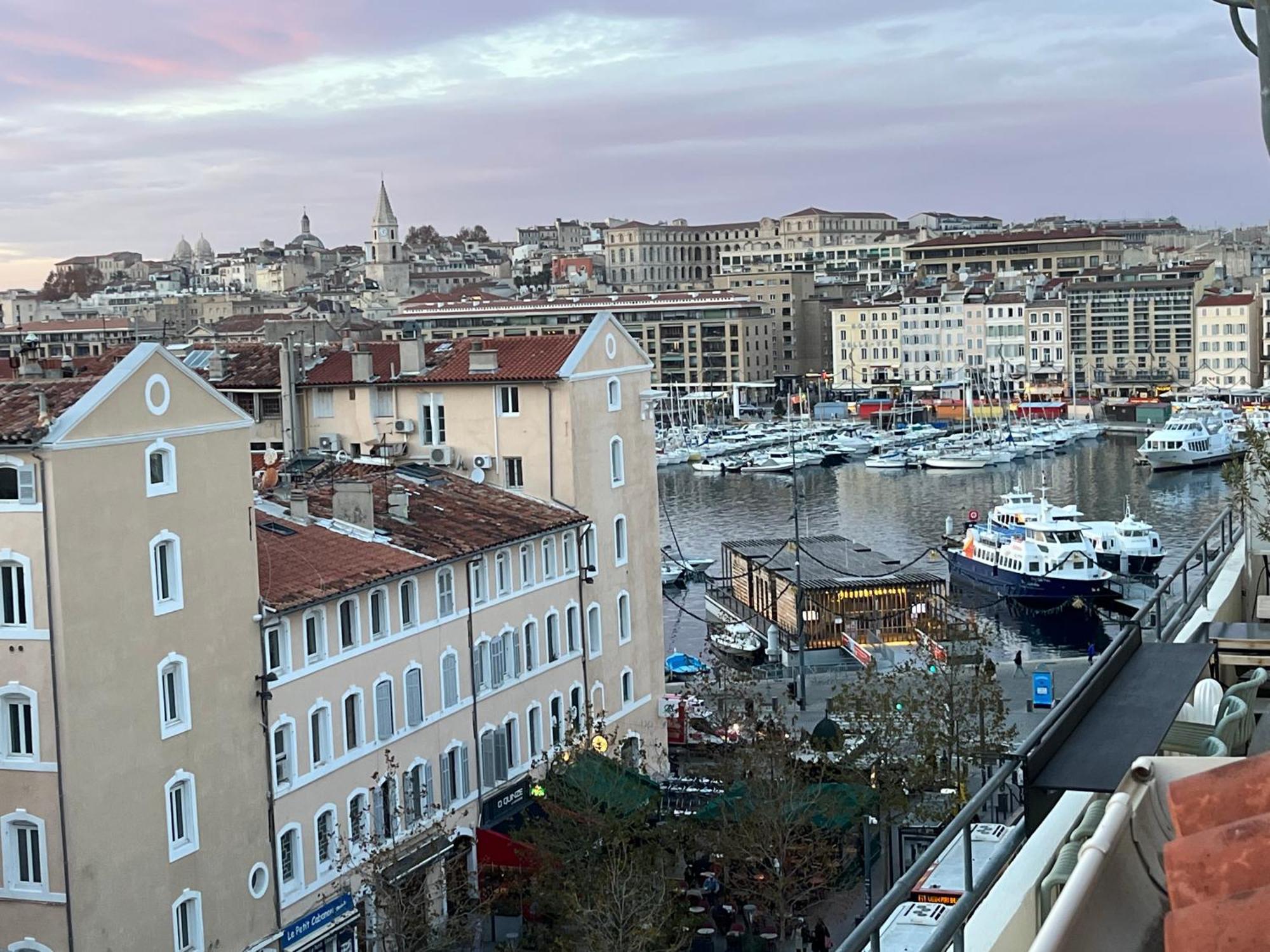 マルセイユLoft Moderne Vue Vieux Port Terrasse Rooftopアパートメント エクステリア 写真